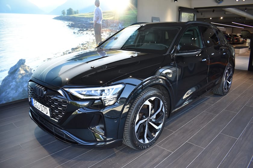 Bild 1 av Audi Q8 50 e-tron quattro 250 kW / 340 HK
