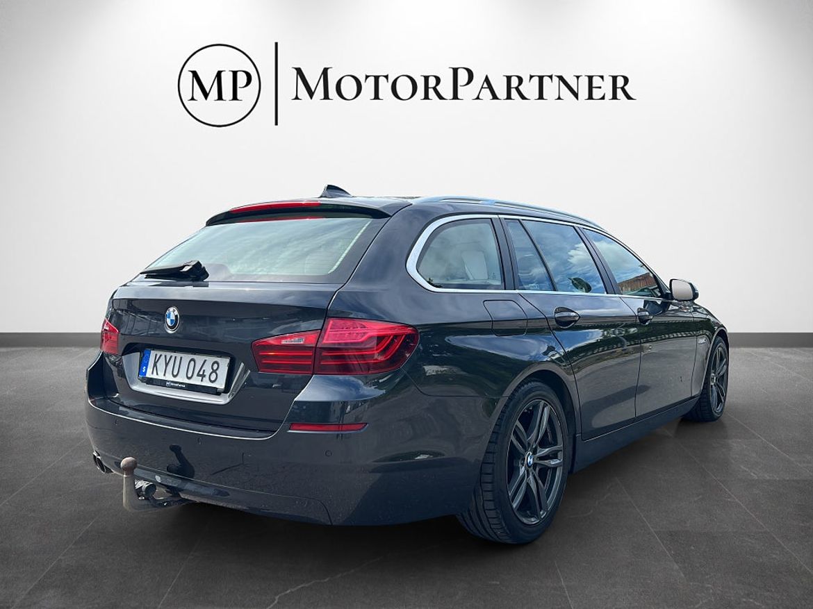 BMW 530d xDrive Touring, bild 7 av 19