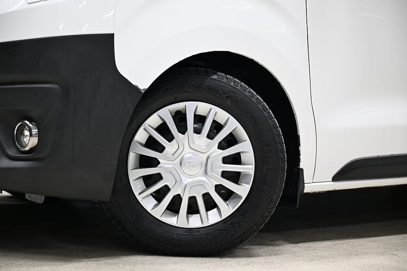 Bild 3 av Toyota Proace 2.0 D-4D 122HK Lång|Inredning|Dubbeldörr|Drag|EnÄgare
