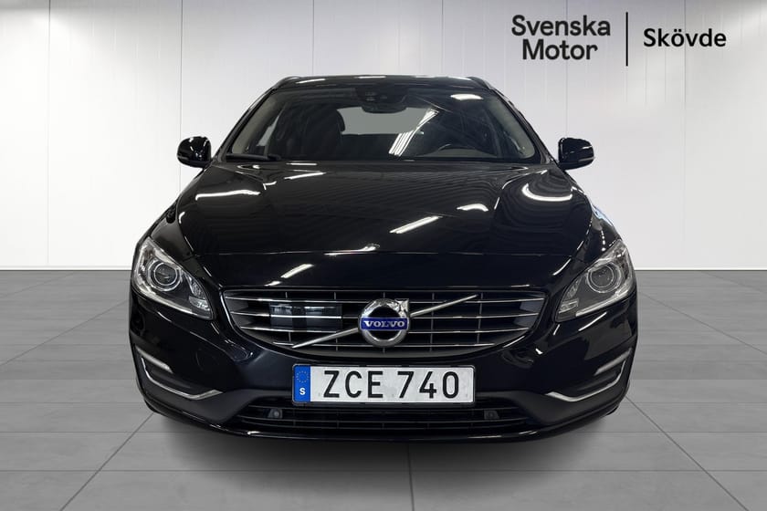 Bild 5 av Volvo V60 D5 Twin Engine AWD 231hk | Momentum | Automat | 9 714 mil