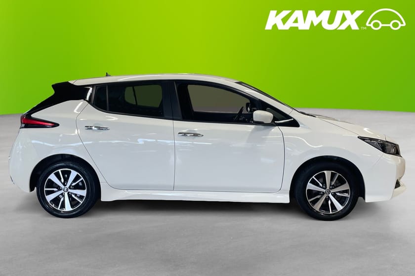 Bild 2 av Nissan Leaf 40 kWh  Kamera ACC CarPlay Rattvärme Farthållare
