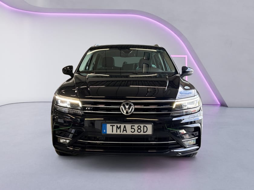 Bild 5 av Volkswagen Tiguan R-Line 2.0 TDI/DSG/4x4/V-hjul/Värmare/Drag