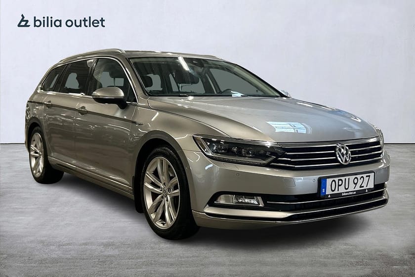 Bild 4 av Volkswagen Passat Sportscombi SC 2.0 TDI 4Motion GTS 240hk Cockpit Navi Drag B-kamera
