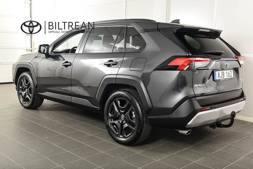 Bild 3 av Toyota RAV4 Hybrid AWD-i 2,5 Elhybrid AWD Adventure Dragkrok Vinterhjul Moms