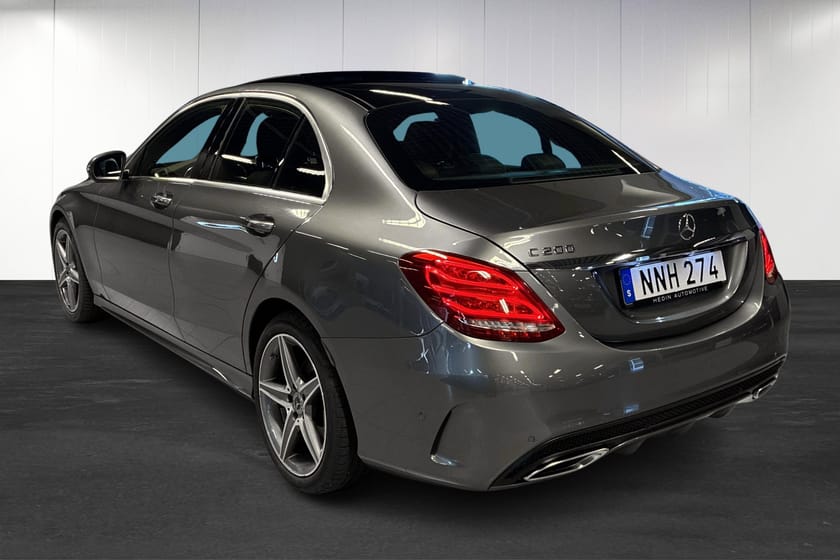 Bild 4 av Mercedes-Benz C 200 9G-Tronic Sedan  | AMG | Pano | Navi | AMG Sportpaket |