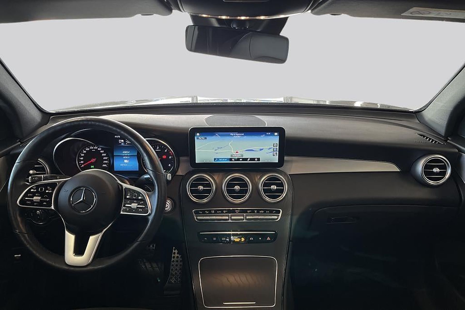 Mercedes-Benz GLC 2021, bild 7/10