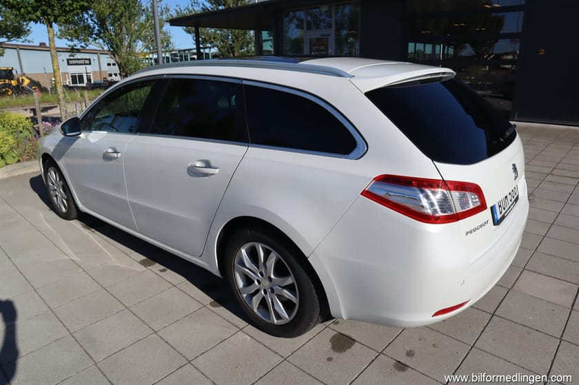 Bild 3 av Peugeot 508 SW 2.0 HDi 140hk Navi  Panorama Svensksåld