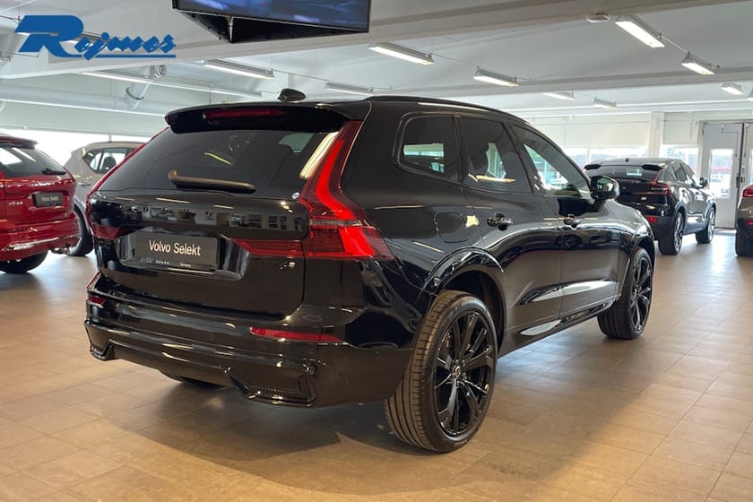 Bild 3 av Volvo XC60 T6 Plus Black Nordic Edition