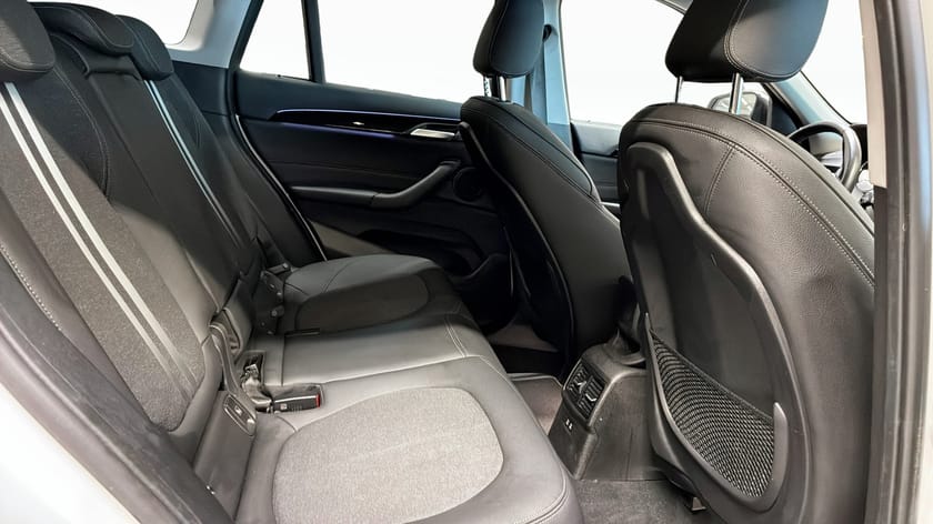 Bild 5 av BMW X1 xDrive25e F48 xDrive 25e Navi Kamera