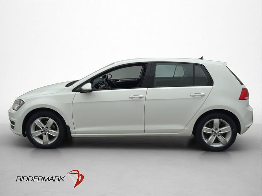 Bild 4 av Volkswagen Golf 1.2 TSI 110hk Base Sätesvärme AC CarPlay