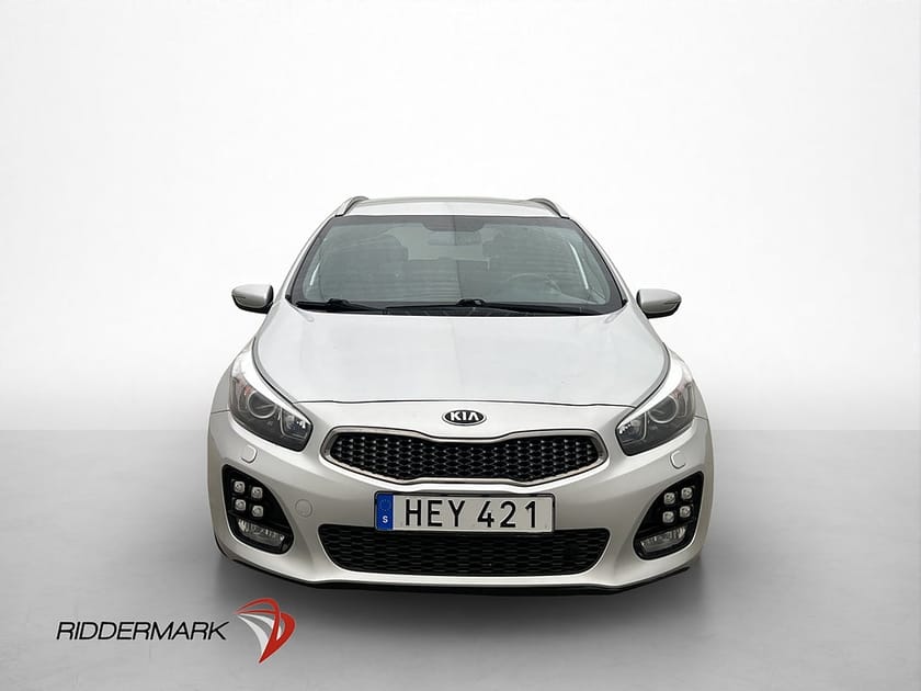 Bild 2 av Kia cee'd_sw 135hk GT-Line M/K Värmare Drag Kamera