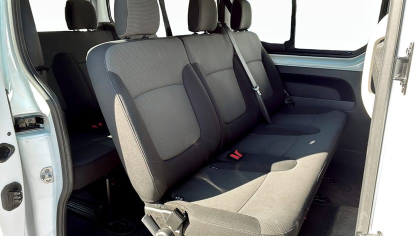 Bild 5 av Renault Trafic Passenger L2