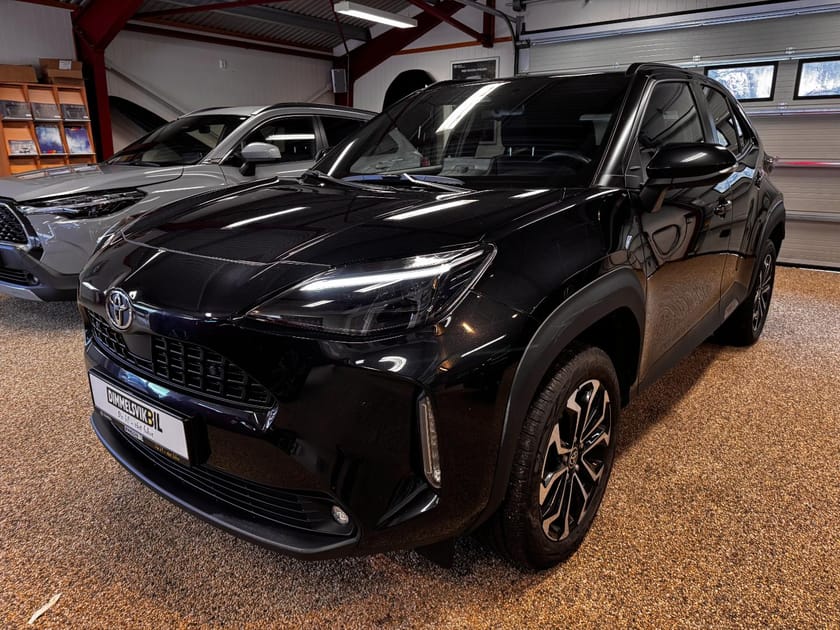 Bilde 2 av Toyota Yaris Cross Hybrid 115 AWD-i