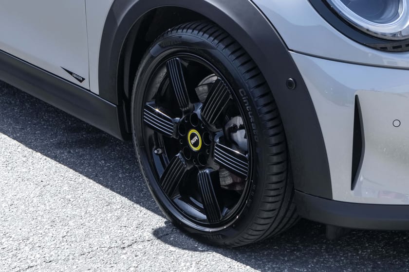 Bilde 3 av MINI Cooper SE Maximize Soltak HeadUP Skinn H/K ACC Kupèvarmer