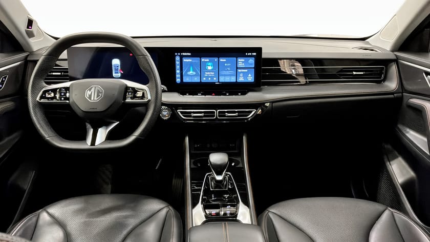 Bild 4 av MG HS PHEV LUX | 1.5T AT | 307hk | CarPlay