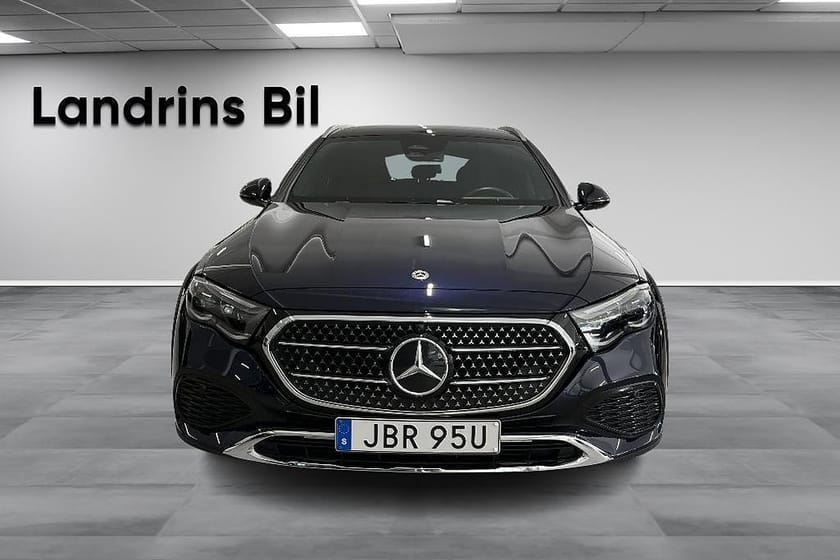 Bild 2 av Mercedes-Benz E 220 d 4MATIC All-Terrain Avantgarde Premium