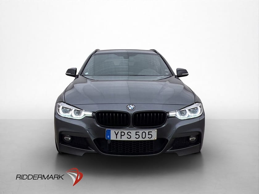 Bild 2 av BMW 320i xDrive Touring 320 184hk M Sport Dragkrok Navi Cockpit
