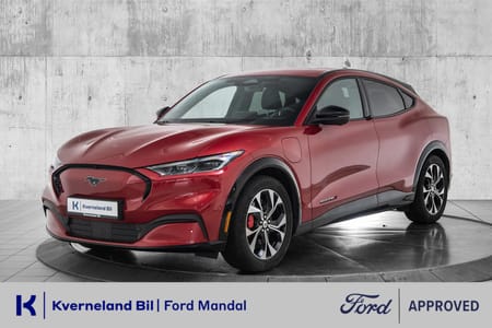 Ford Mustang Mach-E Long Range 2023 | 48 200 km | 600 km | B&O | Garanti