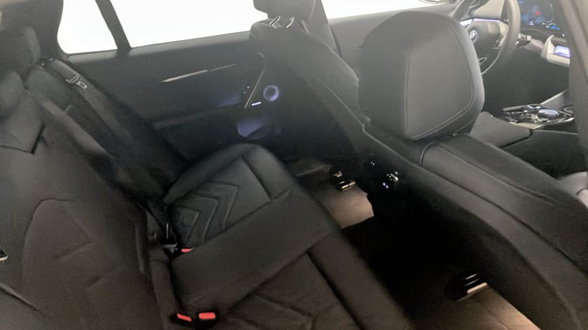 Bild 5 av BMW 530e xDrive Touring M  Sport Business Edition Bowers & Wilkins ljudsystem