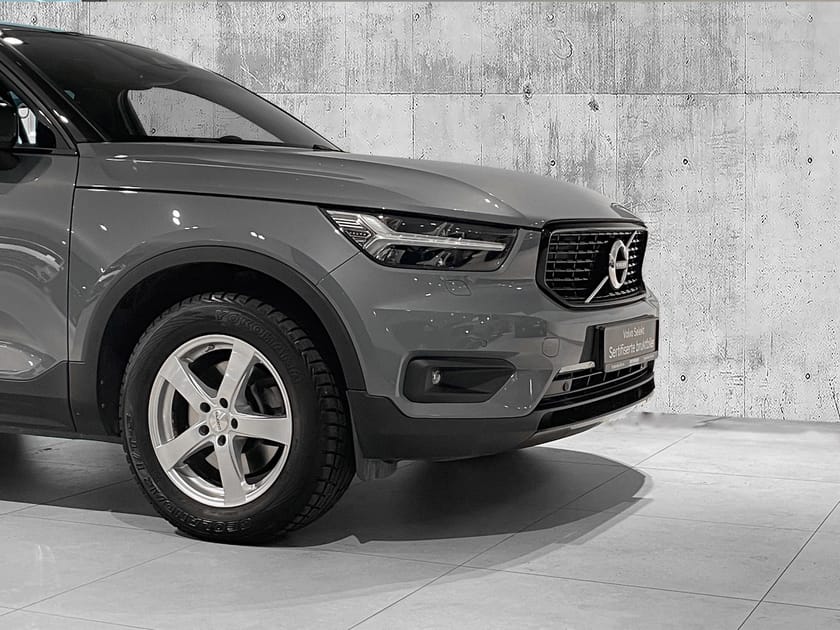Bilde 2 av Volvo XC40 D4 AWD R-Design TEK.PK|LAST.PK|KLIMA.PK|TONEDE|7år*