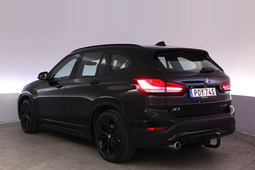 Bild 4 av BMW X1 xDrive25e Sportline HUD PDC LED Värmare Navi Drag
