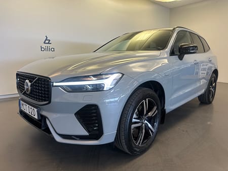 Volvo XC60 Recharge T6 II Plus Dark Edition / Navigation / Dragkrok / Backkamera /