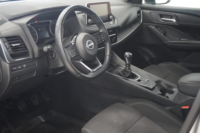 Bild 2 av Nissan Qashqai MHEV 140 MT 2WD Acenta My22