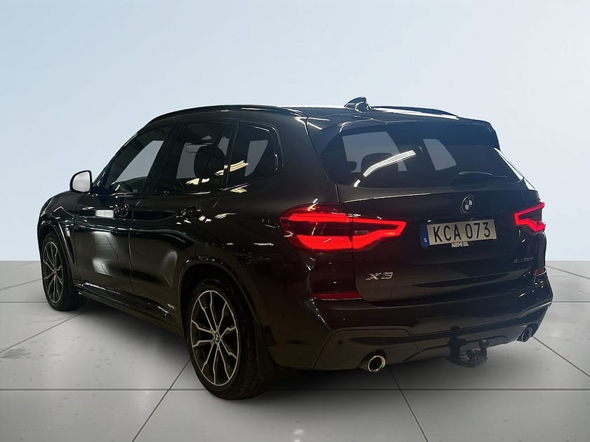 Bild 5 av BMW X3 xDrive20d M Sport S&V-däck Drag Mvärme 360°kamera Navi