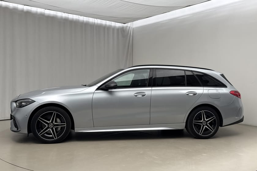 Bild 2 av Mercedes-Benz C 300 T e Kombi S206 (333hk) AMG Line