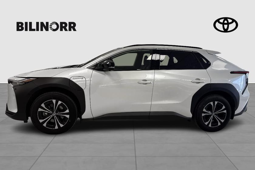 Bild 4 av Toyota bZ4X 