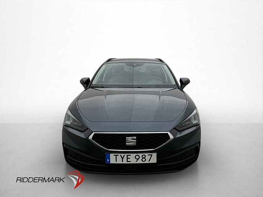 Bild 2 av SEAT Leon Sportstourer ST 1.0 eTSI 110hk Style Cockpit Värmare Carplay