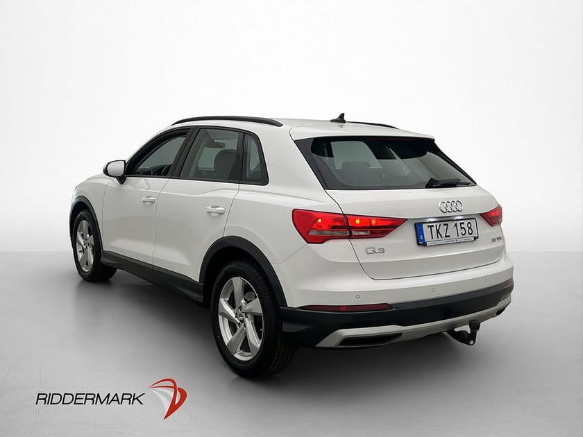 Bild 5 av Audi Q3 35 TFSI Proline Advc Cockpit Värmare kamera LED Drag