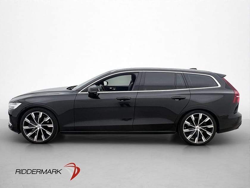 Bild 4 av Volvo V60 T6 AWD 310hk Inscription Pano H/K Läder Drag