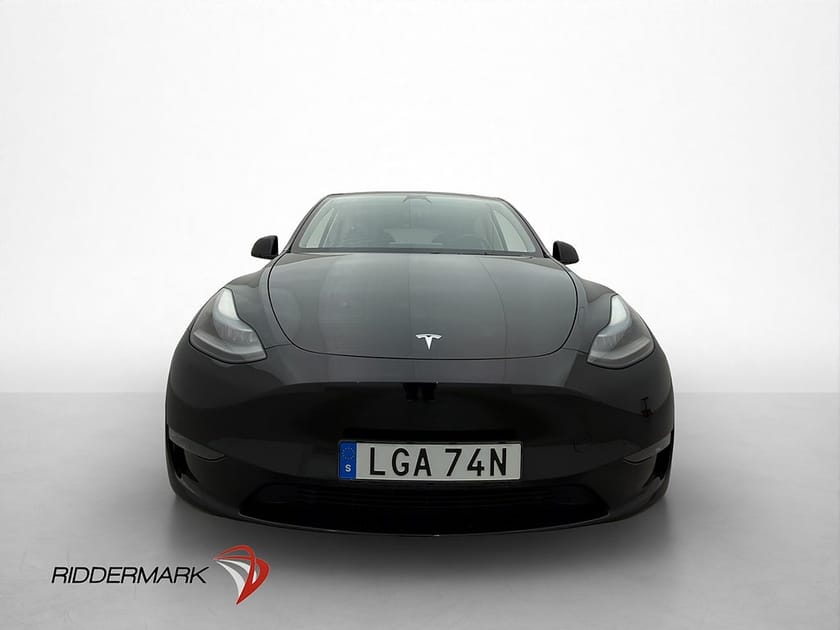 Bild 3 av Tesla Model Y Long Range AWD Drag En-Brukare Värmare