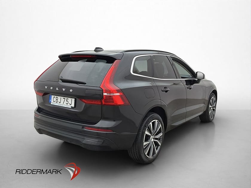 Bild 5 av Volvo XC60 B4 AWD Advanced Pano Skinn Kamera Värmare CarPlay