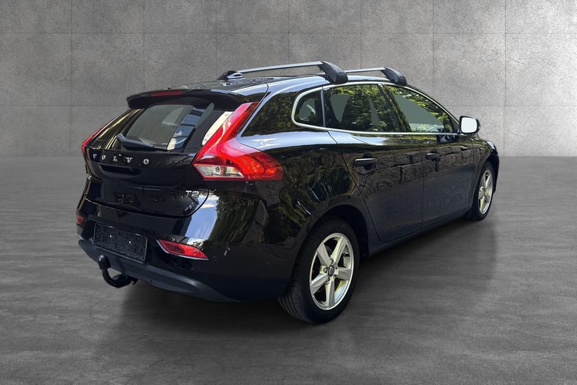 Bilde 5 av Volvo V40 T2 122HK MOMENTUM/KROK/R.KAMERA/NYREGREIM/DAB++