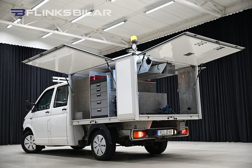 Bild 4 av Volkswagen Transporter Chassi Dubbelhytt 4Motion 150HK Dubbelhytt|Kåpa|Inredd|NyKamrem|Leasbar