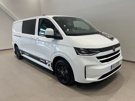 Volkswagen Transporter T7 Kombi 2.0TDI 150HK Automat 4-Motion "Salming Edition"