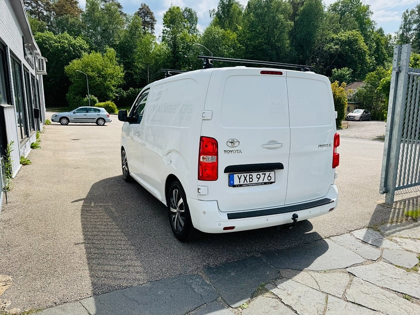 Bild 4 av Toyota Proace 1.6 D-4D 116HK SKÅP / DRAG / VÄRMARE / LEASEBAR
