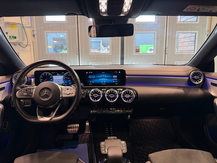 Bild 5 av Mercedes-Benz CLA 250 e Shooting Brake AMG Drag Gps Värmare Ambient 218hk