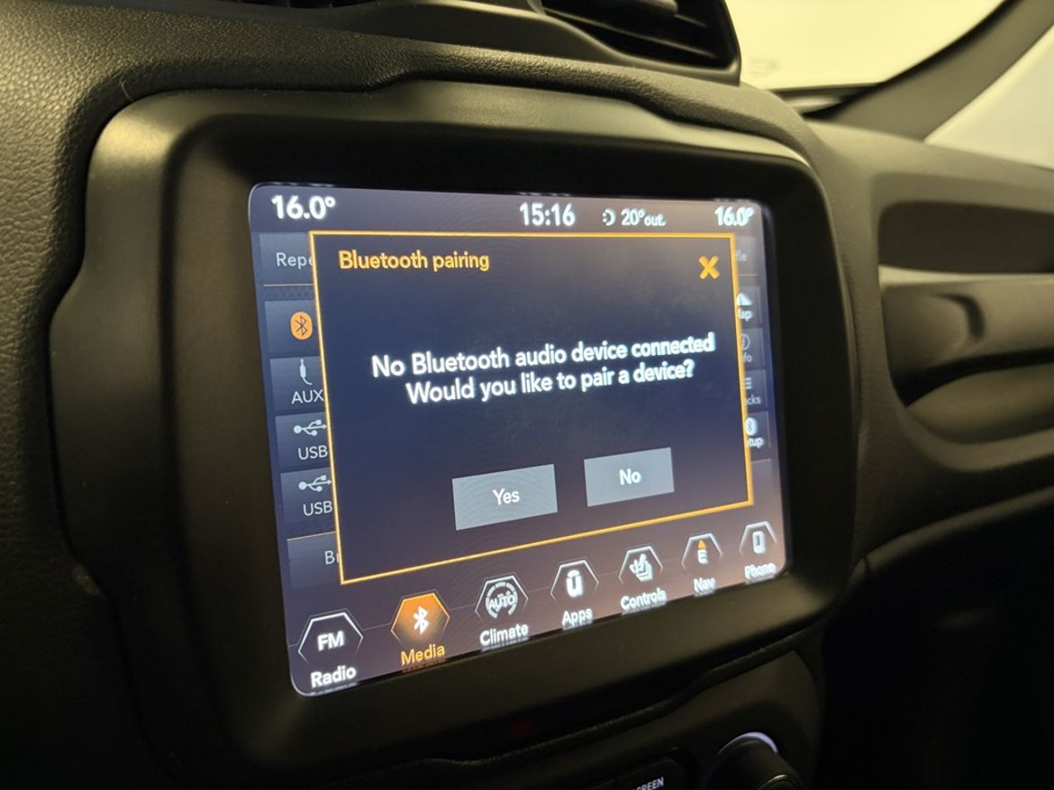 Jeep Jeep Renegade — bild 17