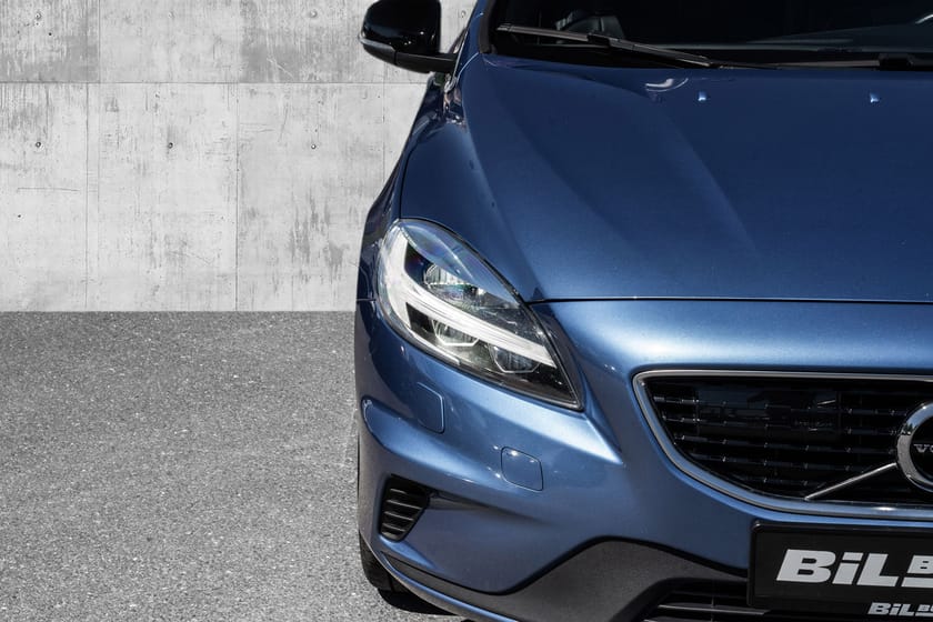Bilde 4 av Volvo V40 T2 aut. R-design / 18'' / DAB+ / Varmer / 2 år garanti