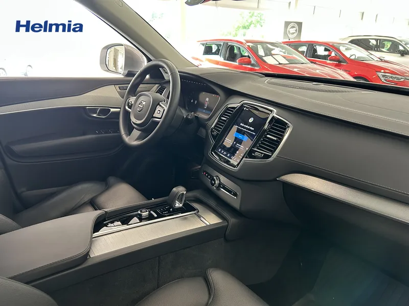 Bild 5 av 17 – Volvo XC90 7-seater Recharge T8 Ultimate Bright