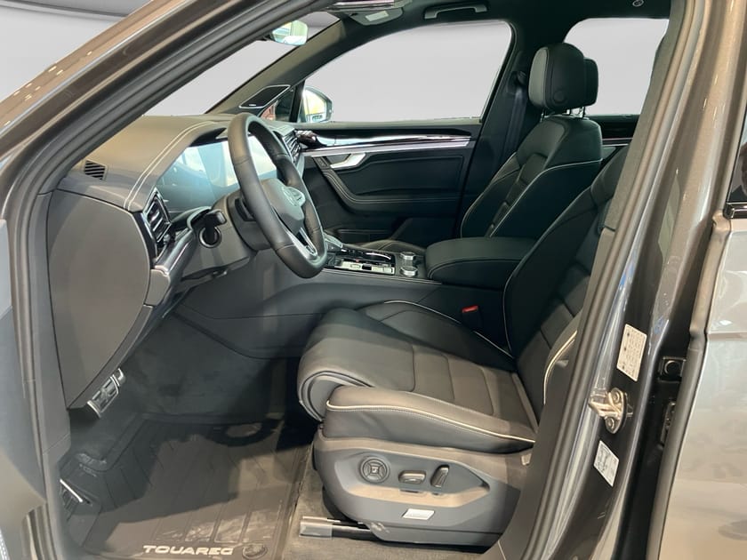 Bild 4 av Volkswagen Touareg PB   R-LINE V6 TDI 4MOTION