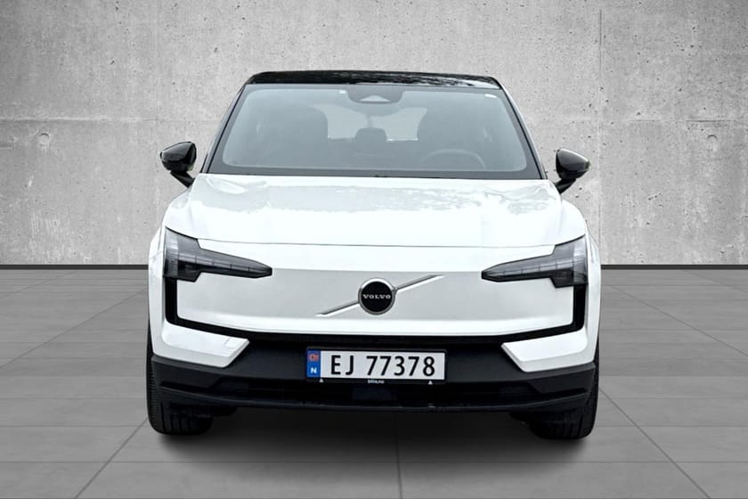 Bilde 2 av Volvo EX30 Twin Motor Performance 
