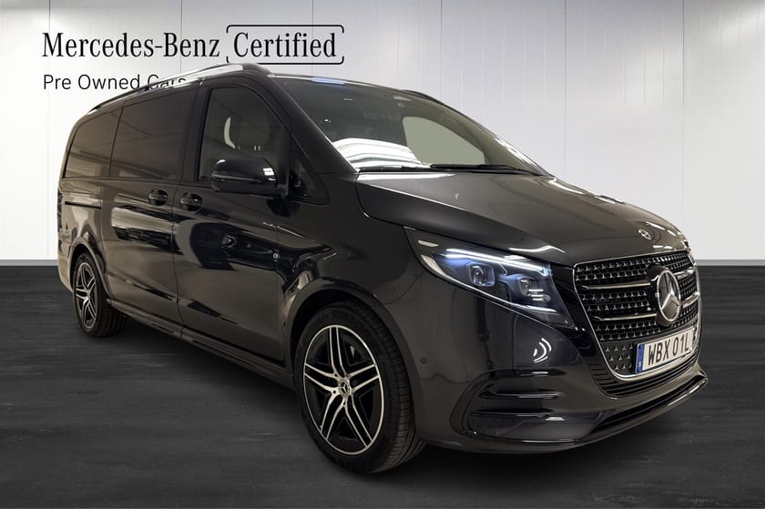 Bild 2 av Mercedes-Benz V 300d 4MATIC 3.2t V300 Lång EXCLUSIVE/AMG/Airmatic/Värmare/Drag/ SE Spec