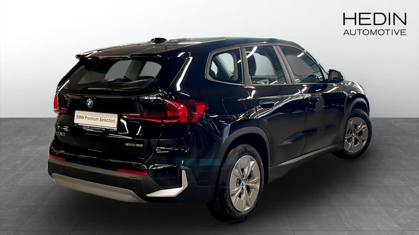 Bild 2 av BMW iX1 xDrive30 xDrive Navi Backkamera Park Assist