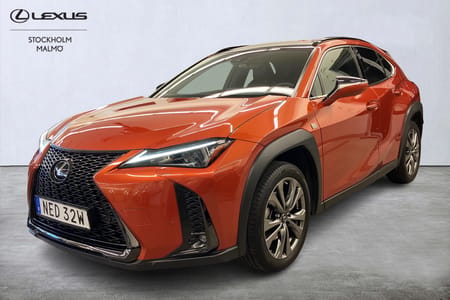 Lexus UX 250h F Sport Design 184hk P-värm Navi Keyless Backkamera Moms