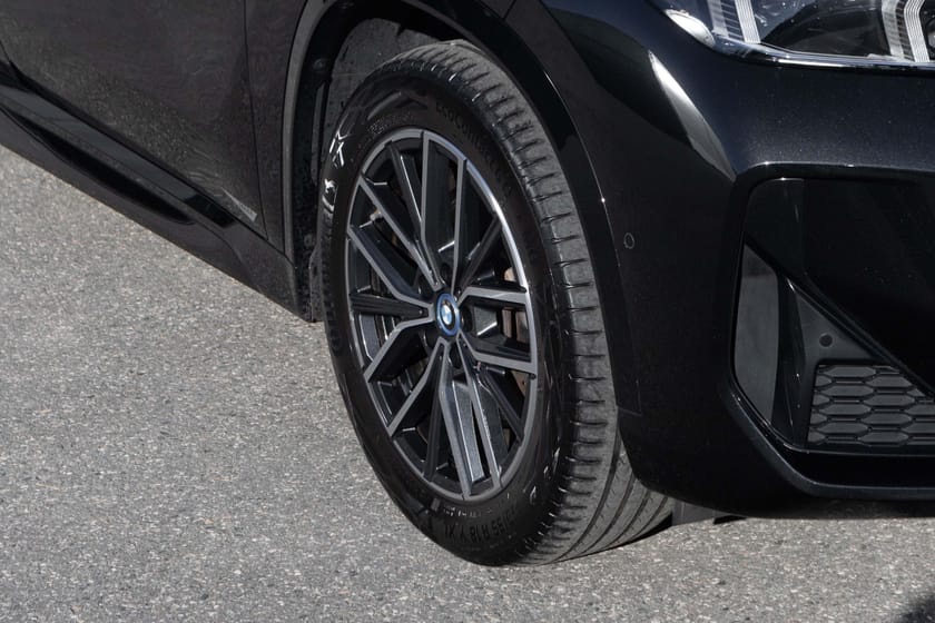 Bilde 3 av BMW iX1 xDrive30