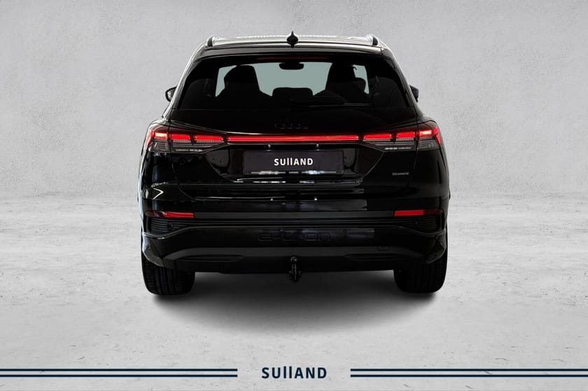 Bilde 4 av Audi Q4 55 e-tron quattro quattr s line pro